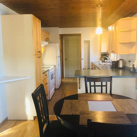 Midnight Sun Vacation Home Whitehorse Esterno foto